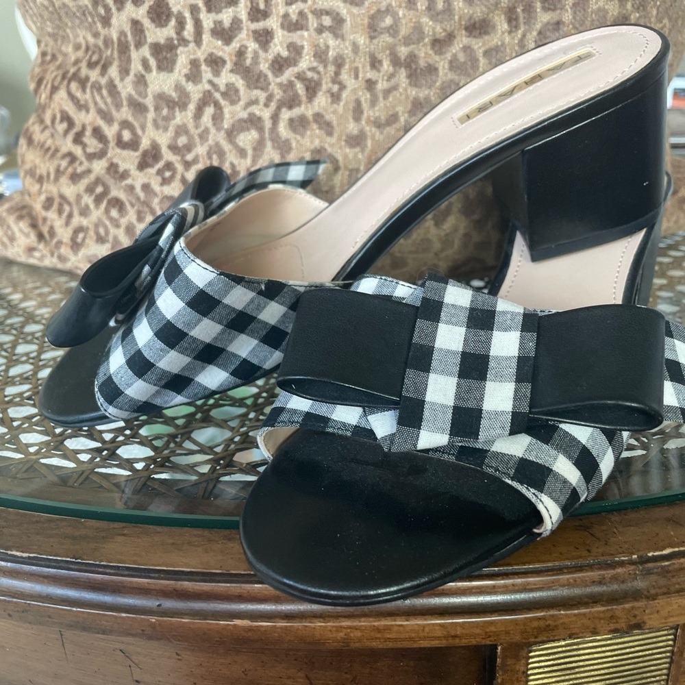 Tahari Black and White Checkered Heels